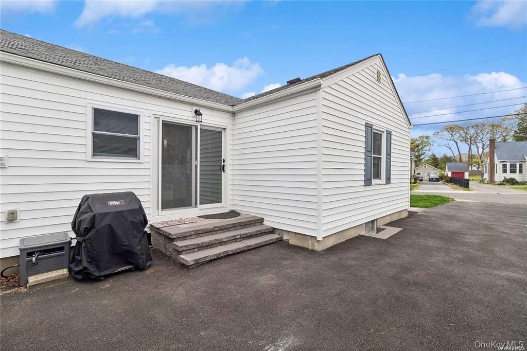 Photo of 72 Conklin Avenue, Patchogue, NY 11772 (MLS # 963732)