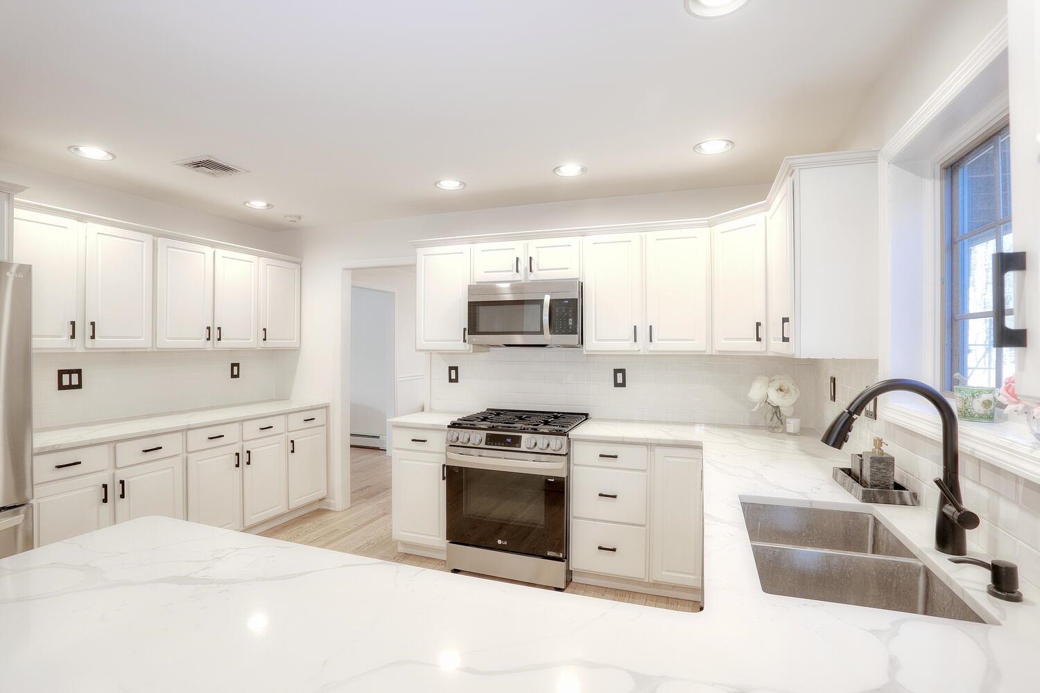 3 Ethan Allen Drive, Suffern, New York image 15
