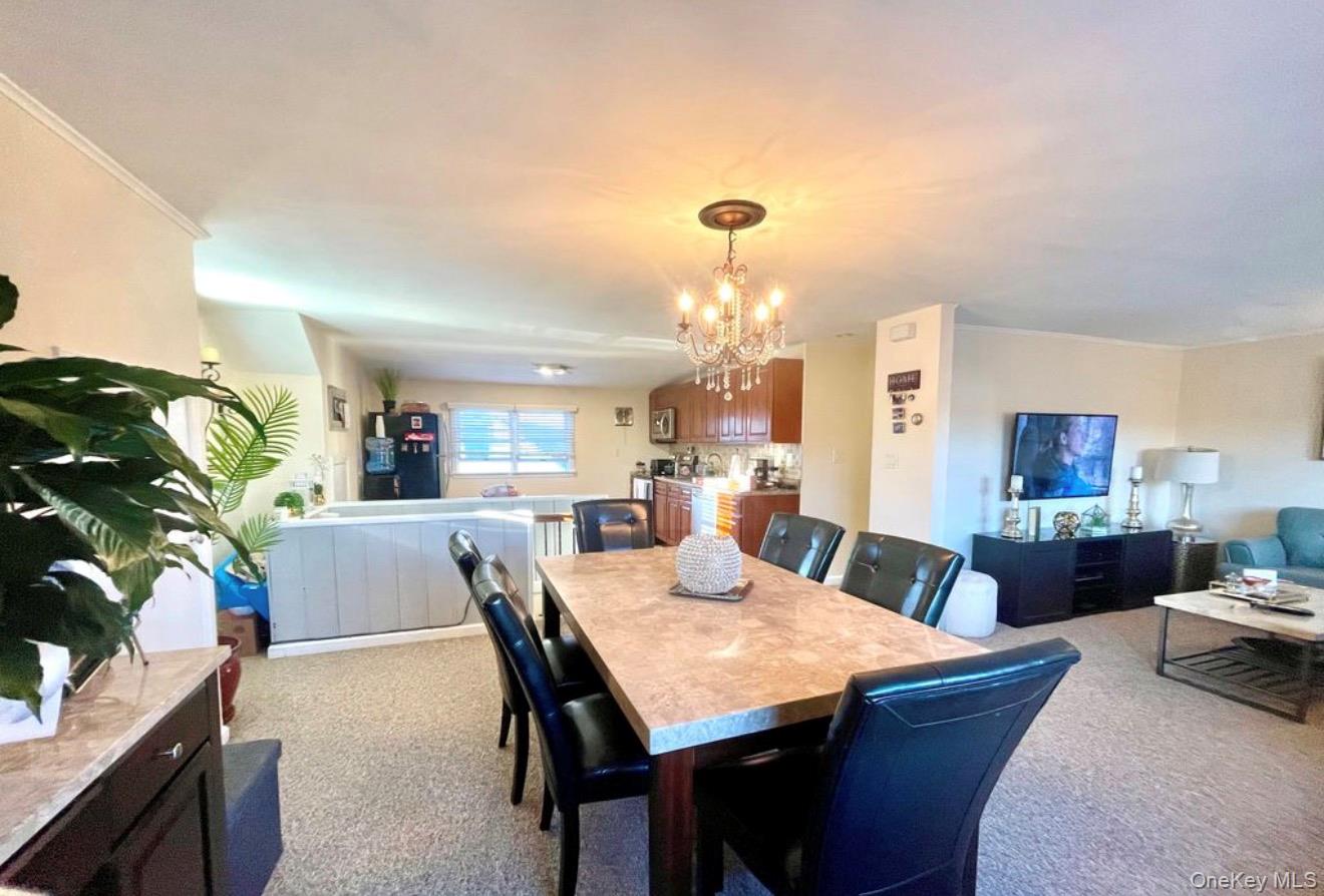 222 Centre Avenue - Photo 3