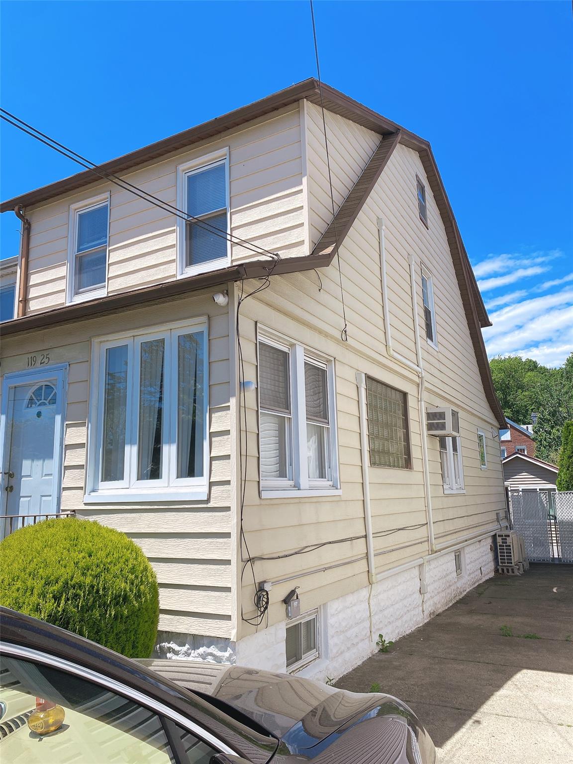 119-25 6th Ave Ave, College Point, New York image 2