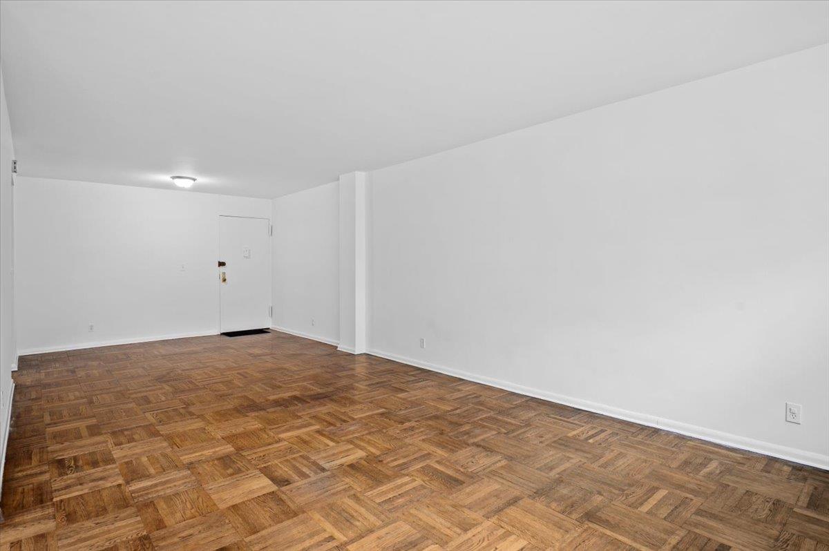 1299 Palmer Ave #211, Larchmont, New York image 8