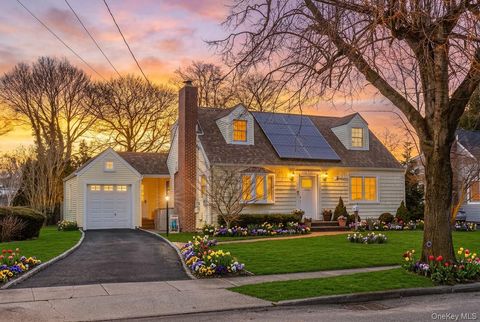 26 Bedell Place Amityville NY 11701