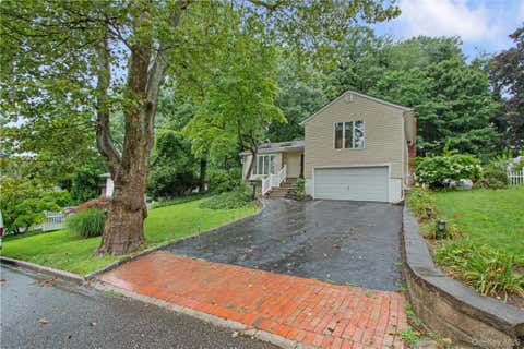 Homes For Rent - 10 Sycamore Road<br/> Glen Cove, NY 11540