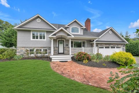 27 Brittany Court Northport NY 11768