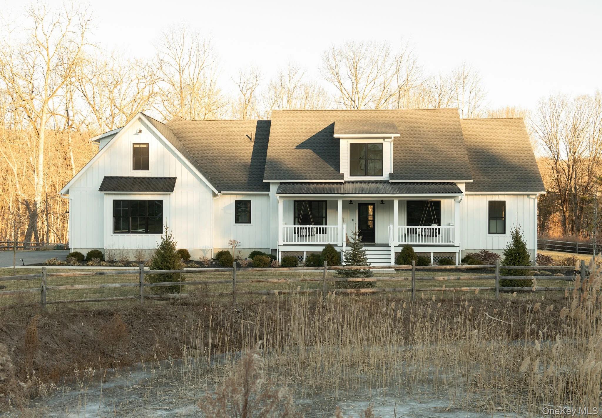 11 Crimson Hill Road