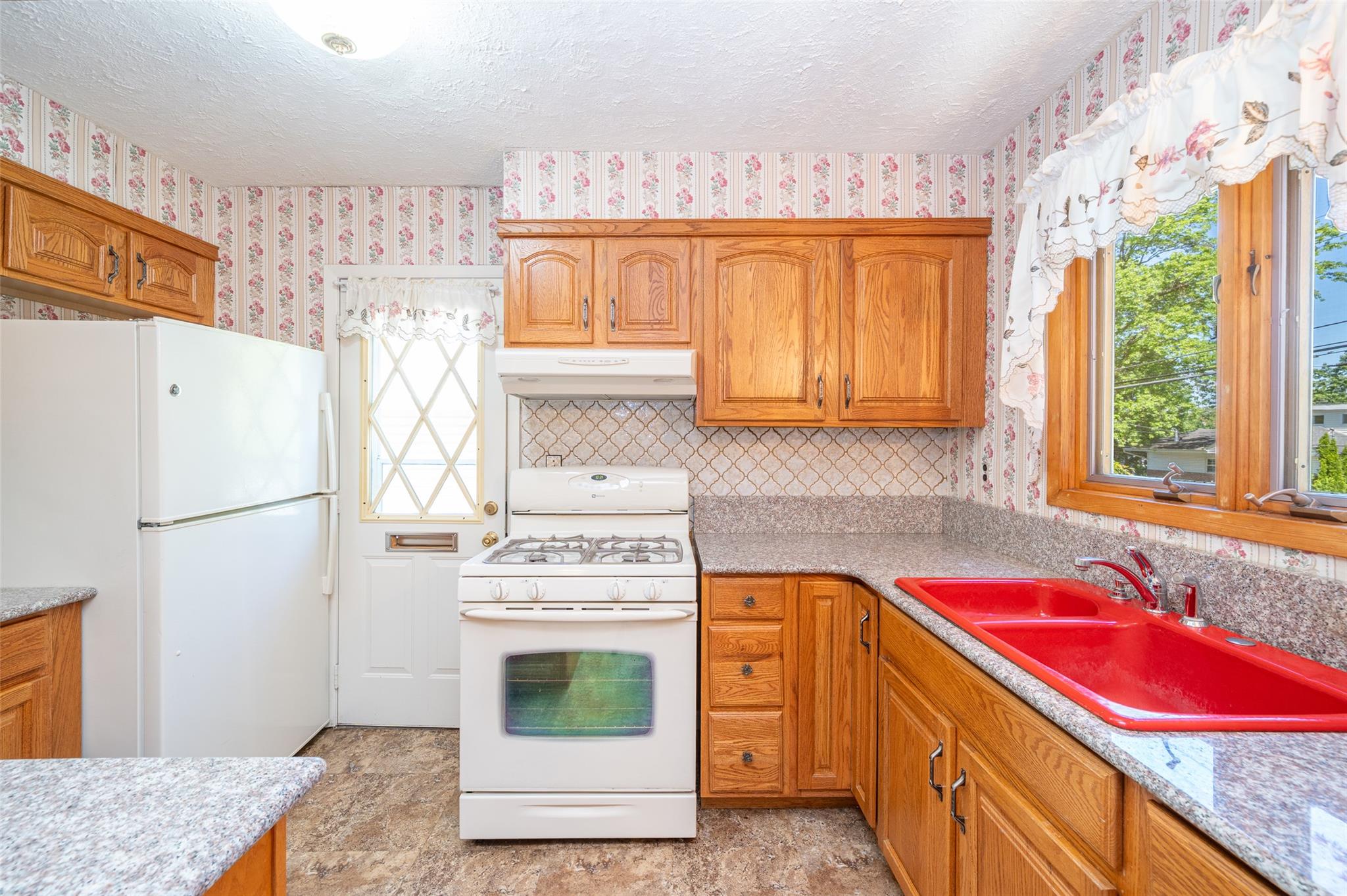 7 Vera Road, Bronxville, New York image 8