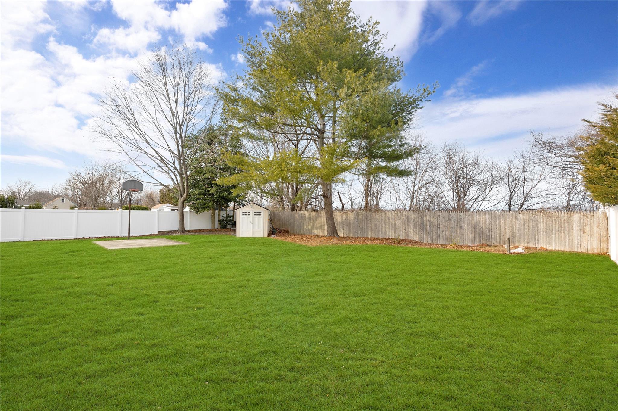 57 Alexander Avenue, Farmingdale, New York image 26