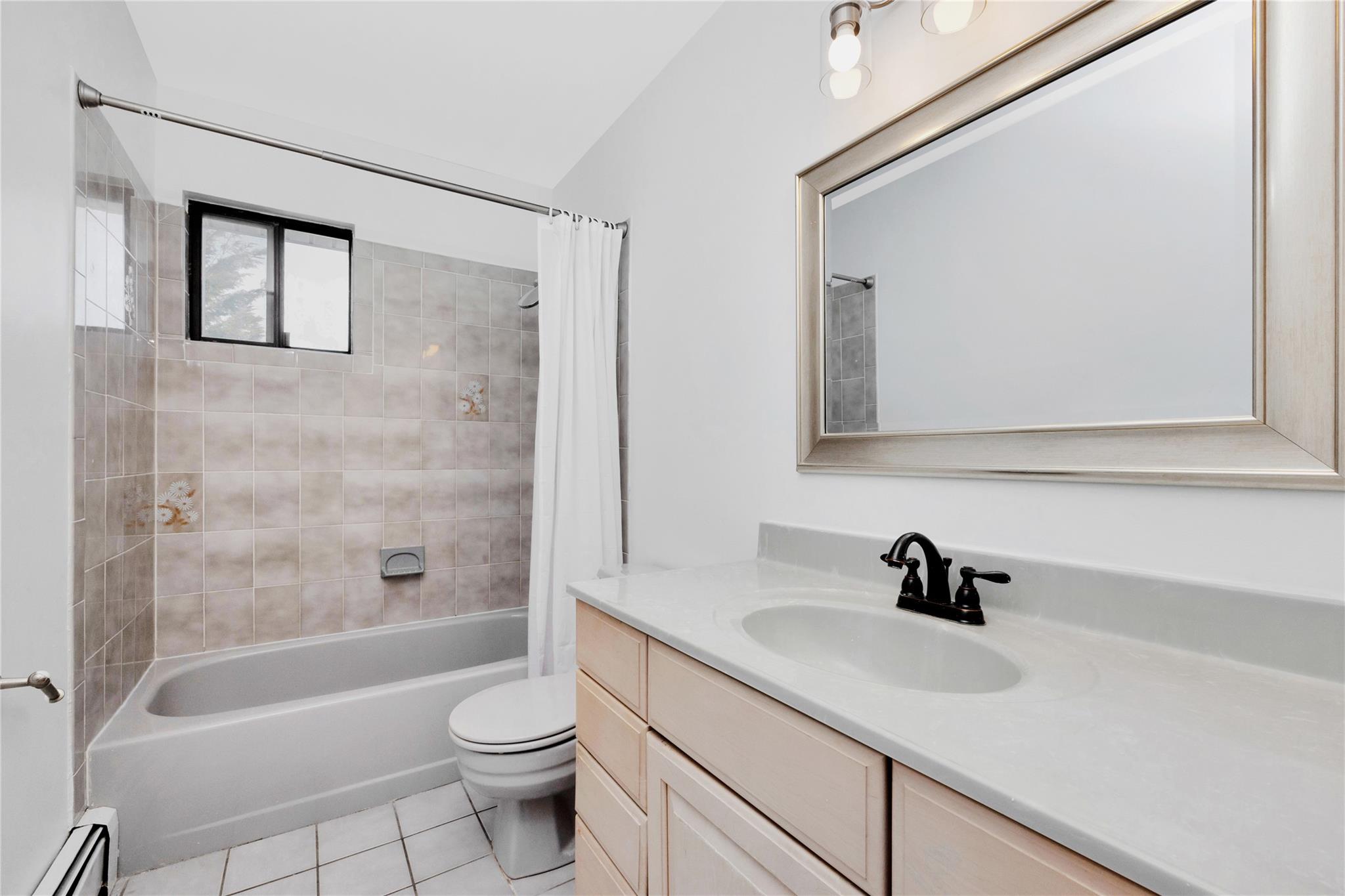 57 Alexander Avenue, Farmingdale, New York image 16