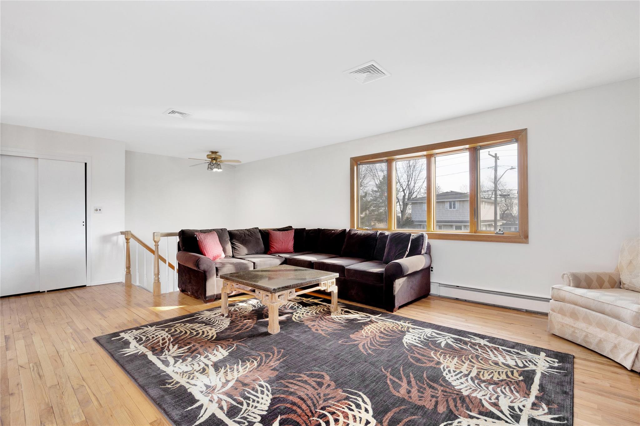 57 Alexander Avenue, Farmingdale, New York image 5