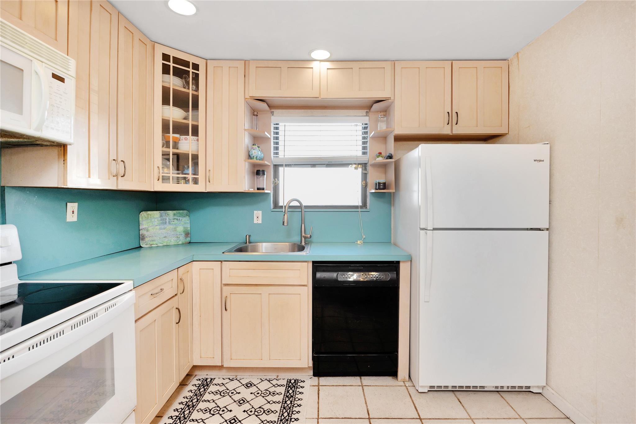 57 Alexander Avenue, Farmingdale, New York image 21