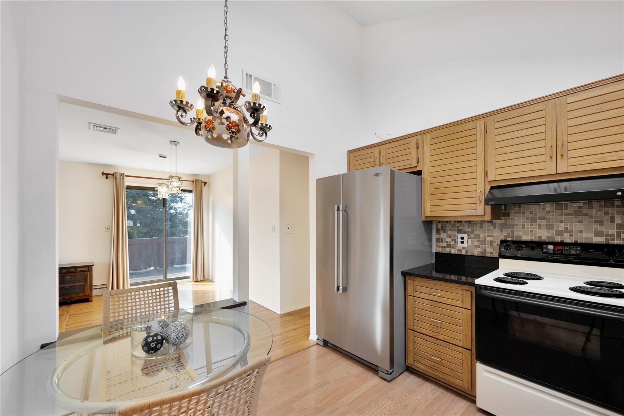 57 Alexander Avenue, Farmingdale, New York image 11