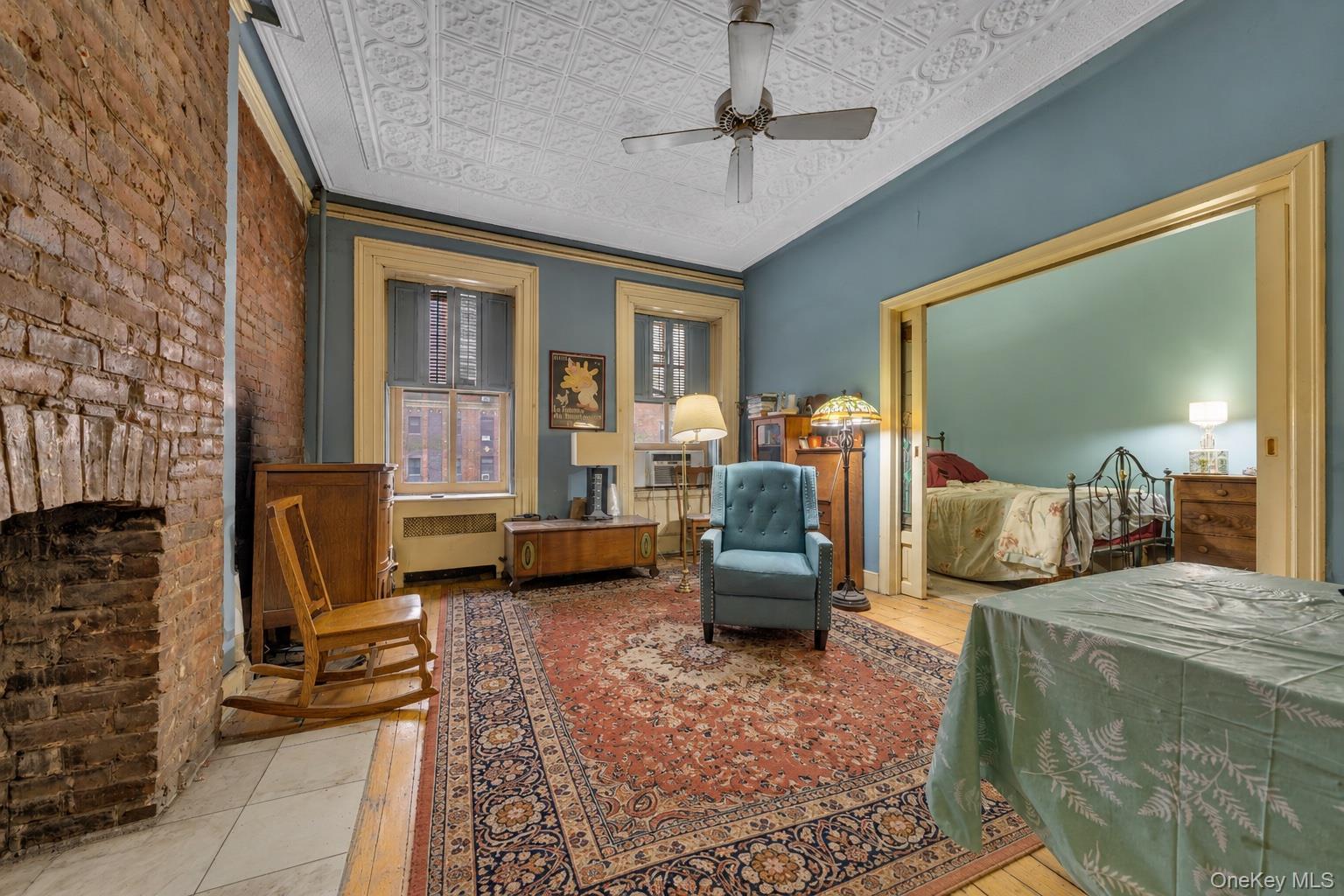 454 W 23rd Street 4F