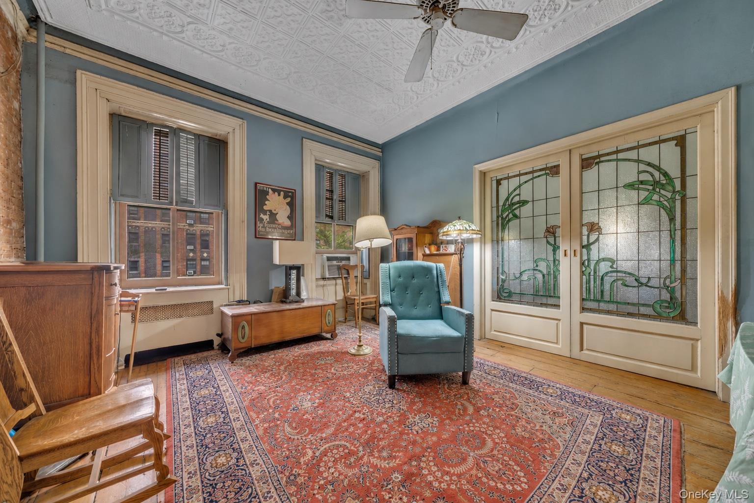 454 W 23rd Street 4F