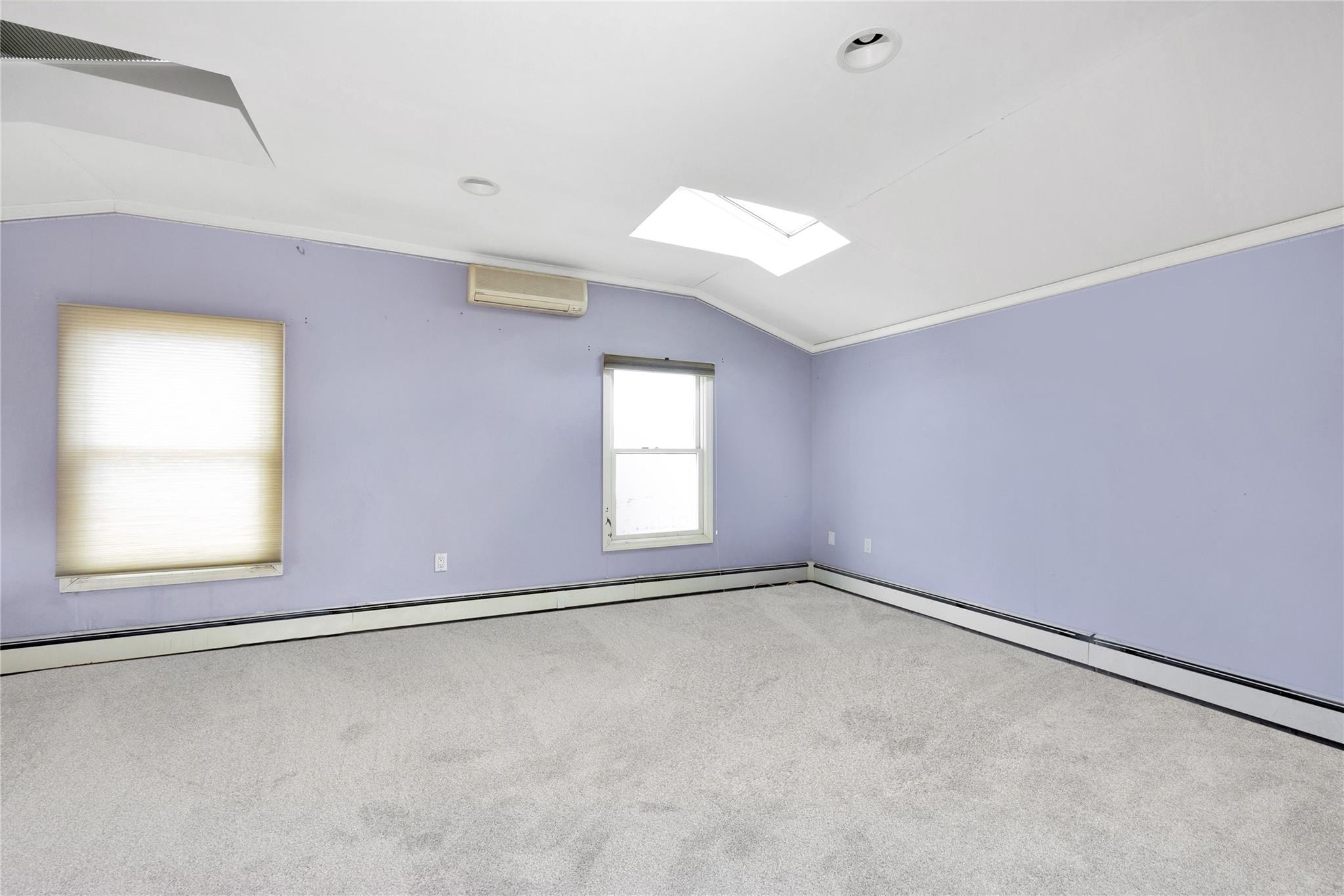 3680 Naomi Street, Seaford, New York image 18