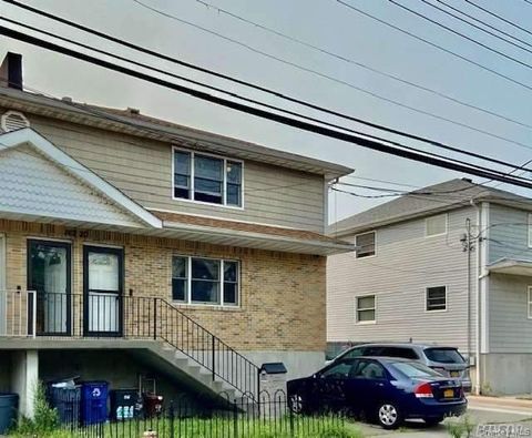 Multifamily For Sale - 16220 104th Street<br/> Queens County, Howard Beach, NY 11414