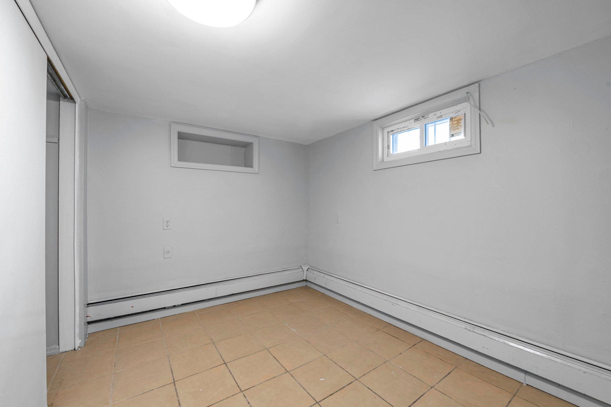 81-19 164th Place, Hillcrest (Queens), New York image 17
