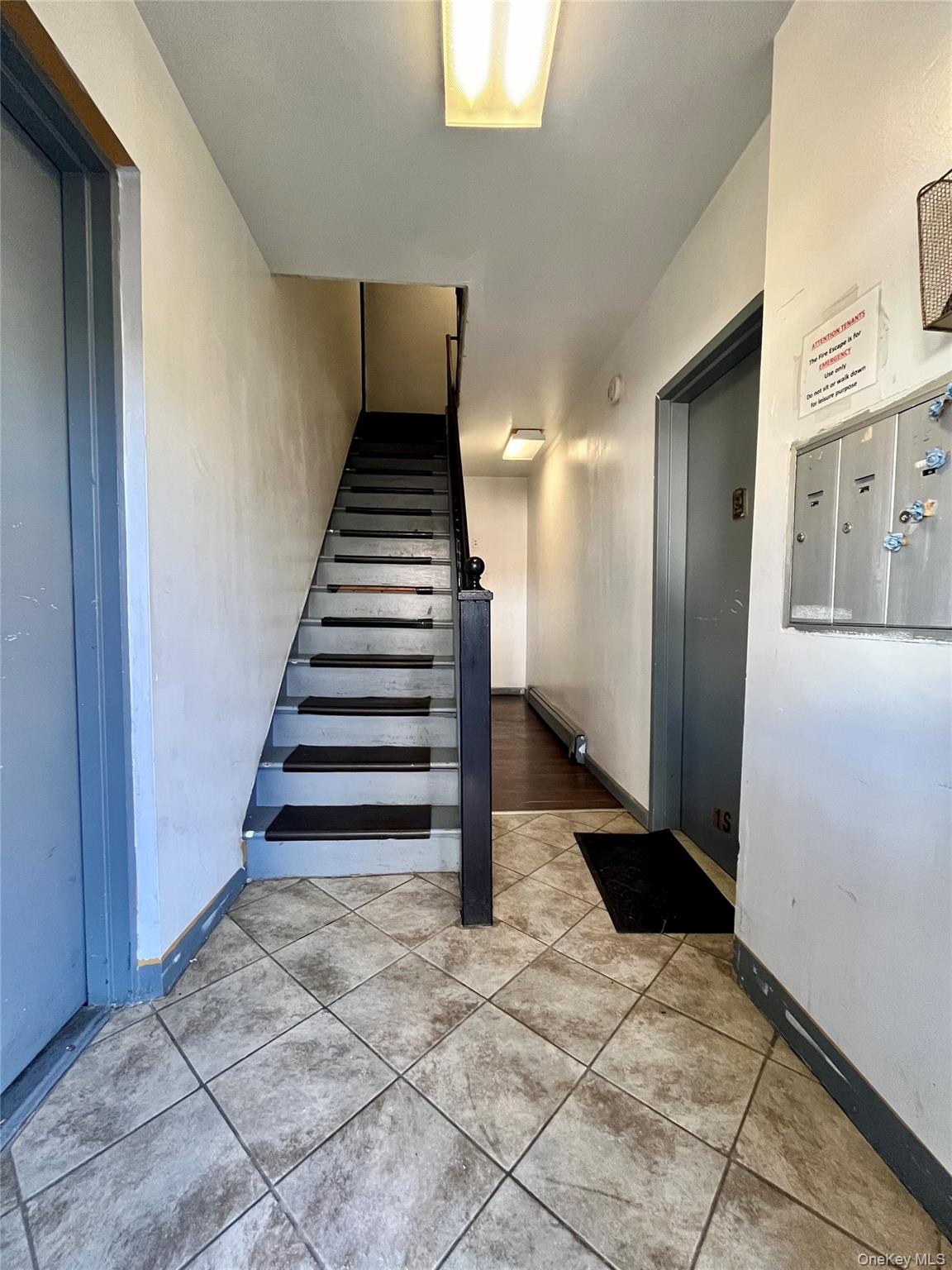 216 Woodworth Avenue