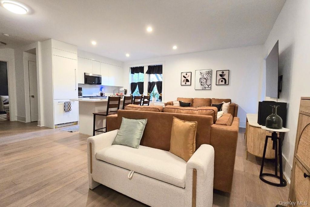 Photo of 148-09 Northern Boulevard #2O, Flushing, NY 11354 (MLS # 939554)