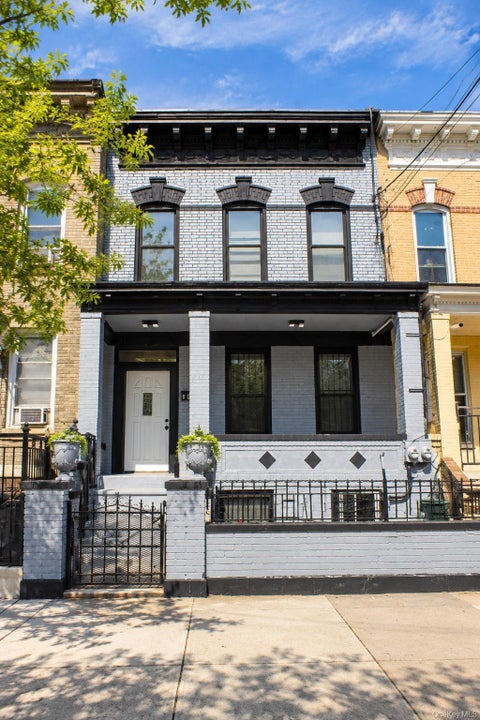 Multifamily For Sale - 661 Sheffield Avenue<br/> Brooklyn, NY 11207
