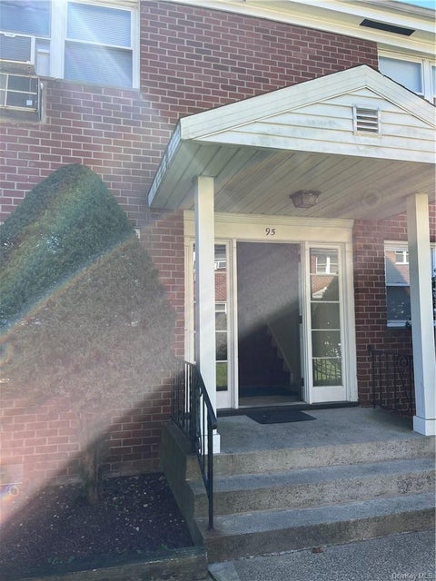 Apartment For Rent - 99 N Middletown Road #F<br/> Pearl River, NY 10965
