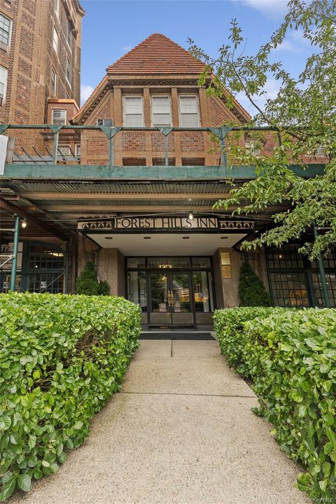 Homes For Sale - 1 Station Square #311<br/> Forest Hills, NY 11375
