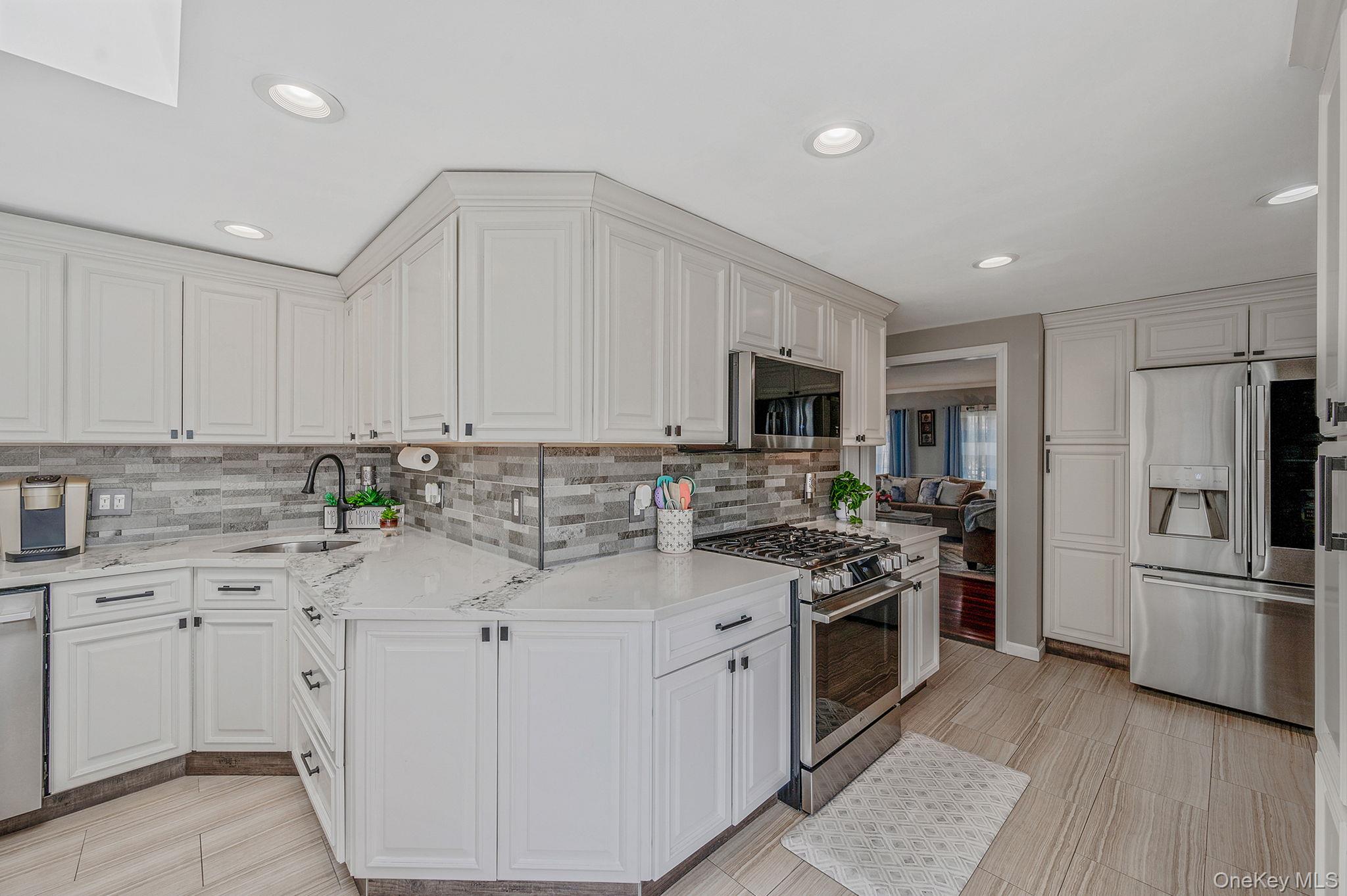 2 Sutton Place