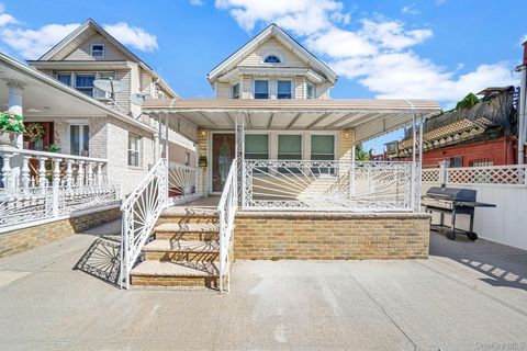 9427 208th Street Queens Village NY 11428
