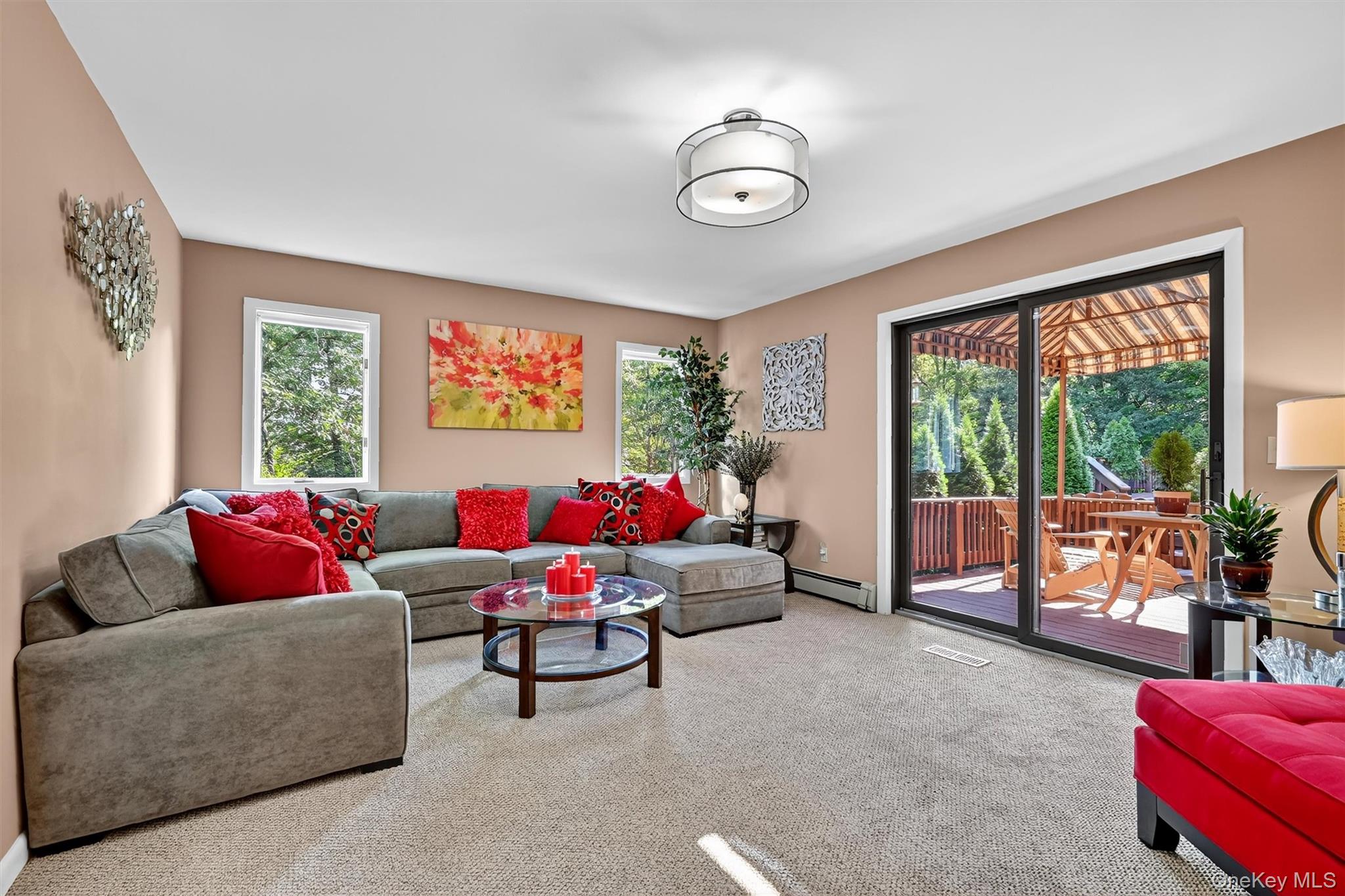 Montgomery, New York 12549, United States, 3 Bedrooms Bedrooms, ,4 BathroomsBathrooms,Residential,Active,191258