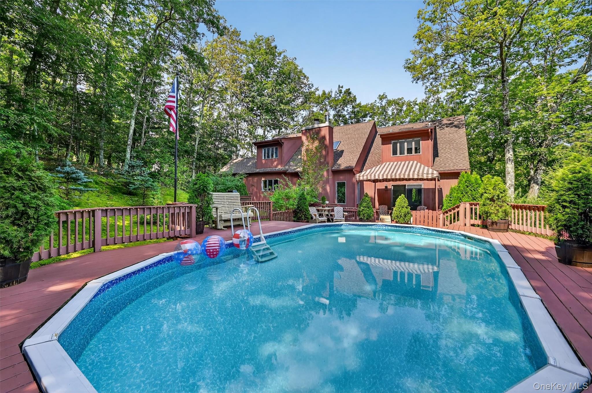 Montgomery, New York 12549, United States, 3 Bedrooms Bedrooms, ,4 BathroomsBathrooms,Residential,Active,191258