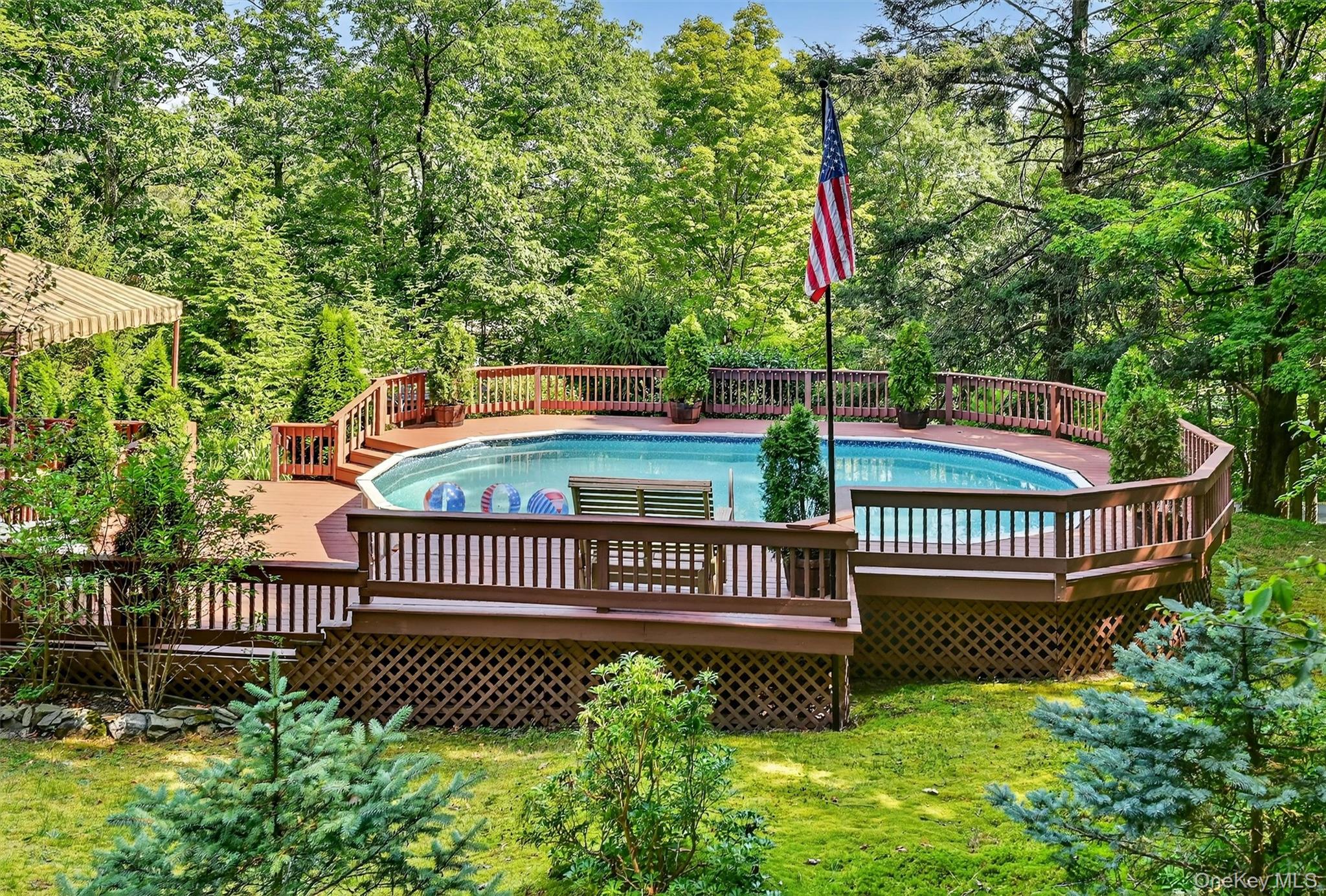 Montgomery, New York 12549, United States, 3 Bedrooms Bedrooms, ,4 BathroomsBathrooms,Residential,Active,191258