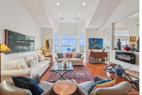 Photo of 1414 Round Pointe Drive #1414, Haverstraw, NY 10927 (MLS # 940549)