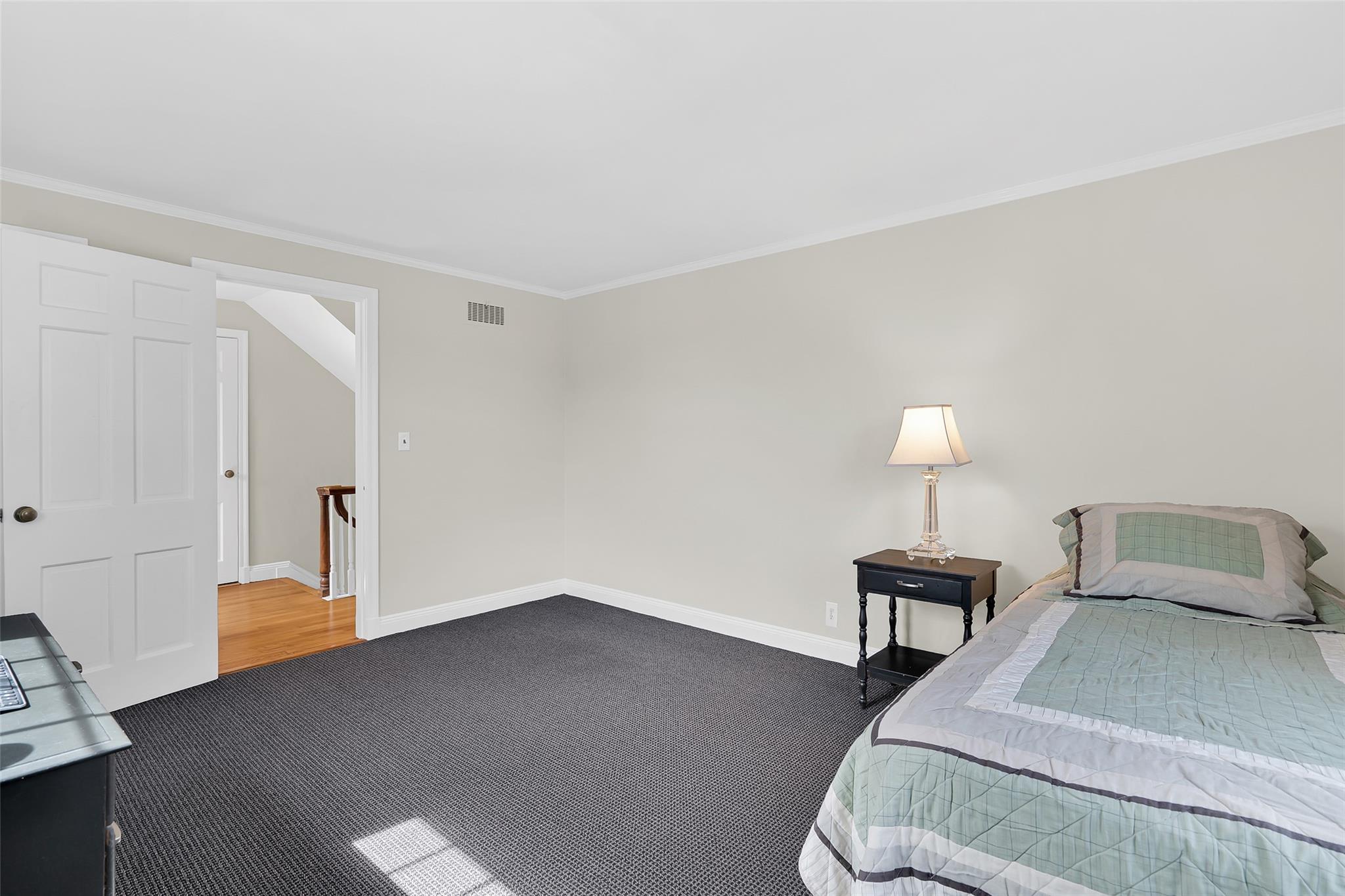 37 Hathaway Lane, White Plains, New York image 26