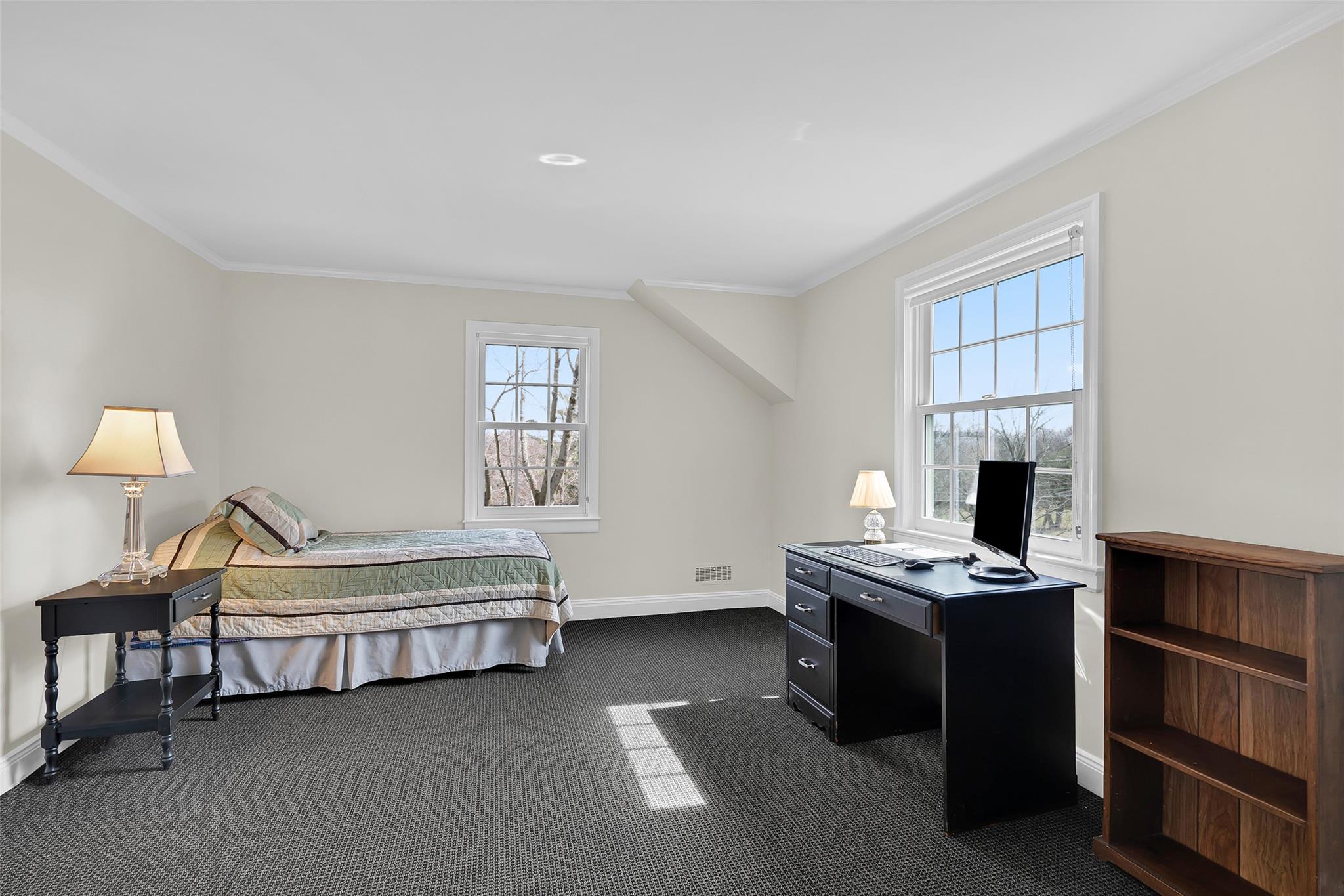 37 Hathaway Lane, White Plains, New York image 25