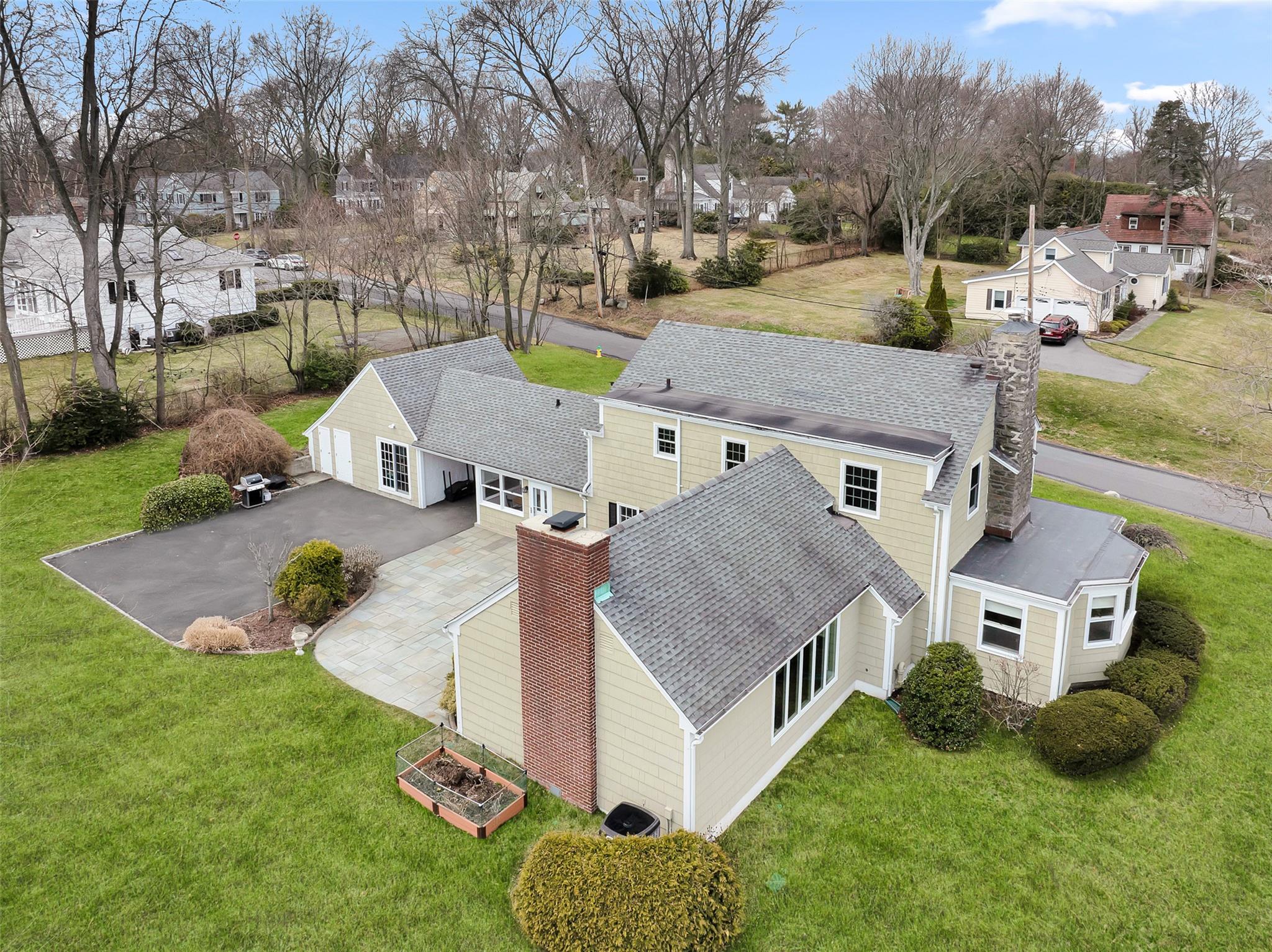 37 Hathaway Lane, White Plains, New York image 39
