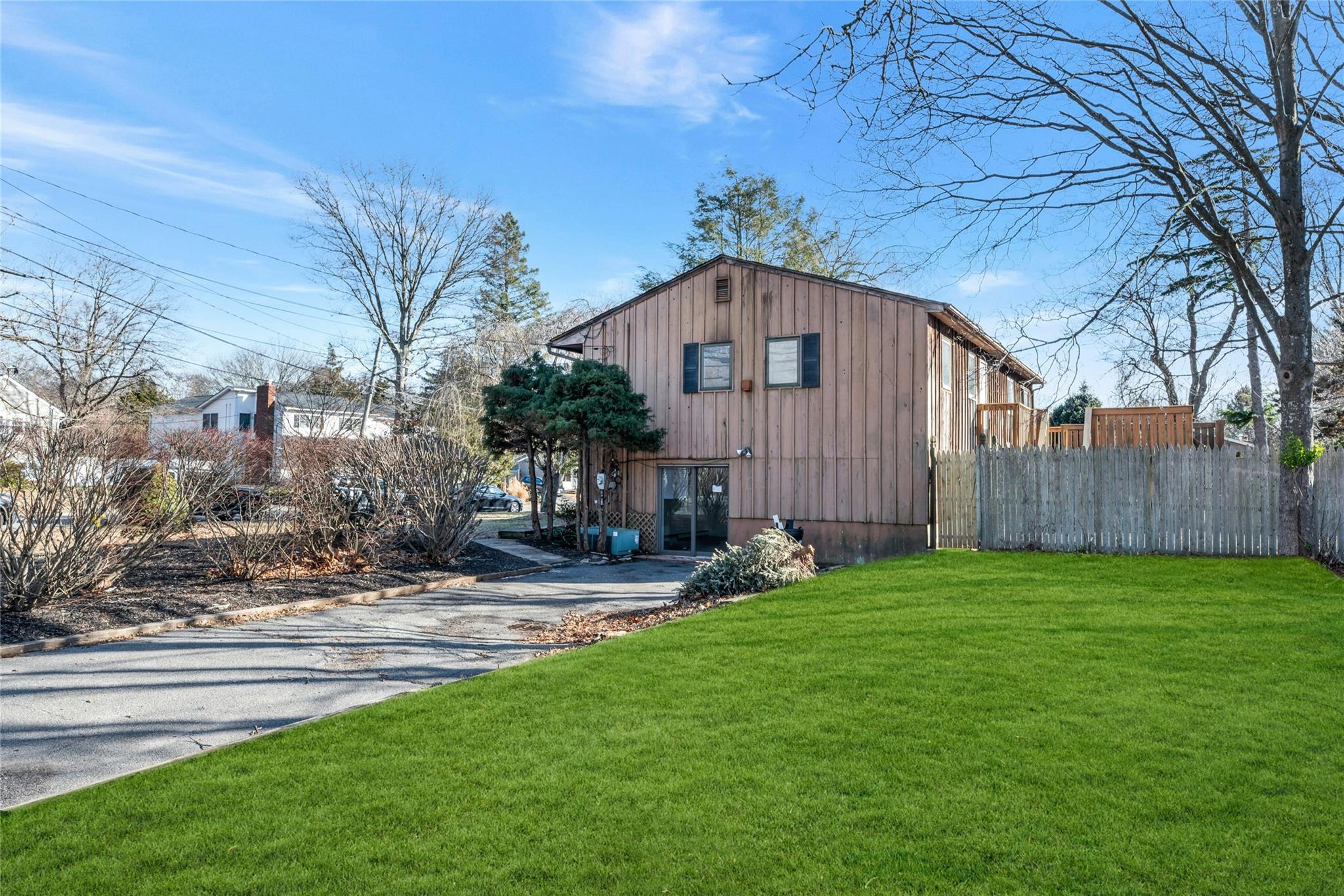 34 John Street, Shoreham, New York image 17