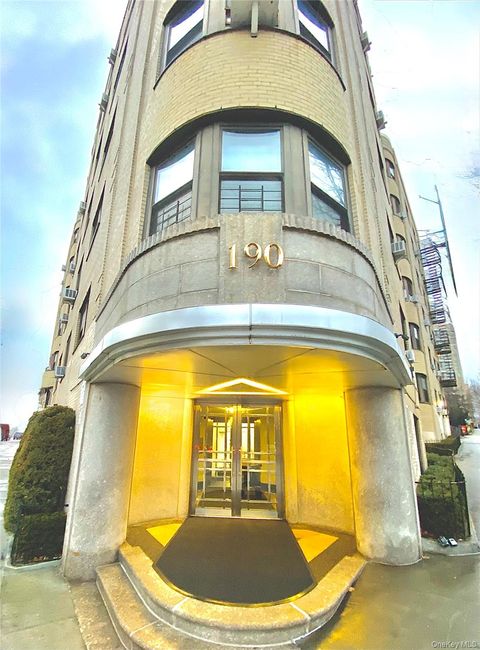 190 E Mosholu Parkway S 1J Bronx NY 10458