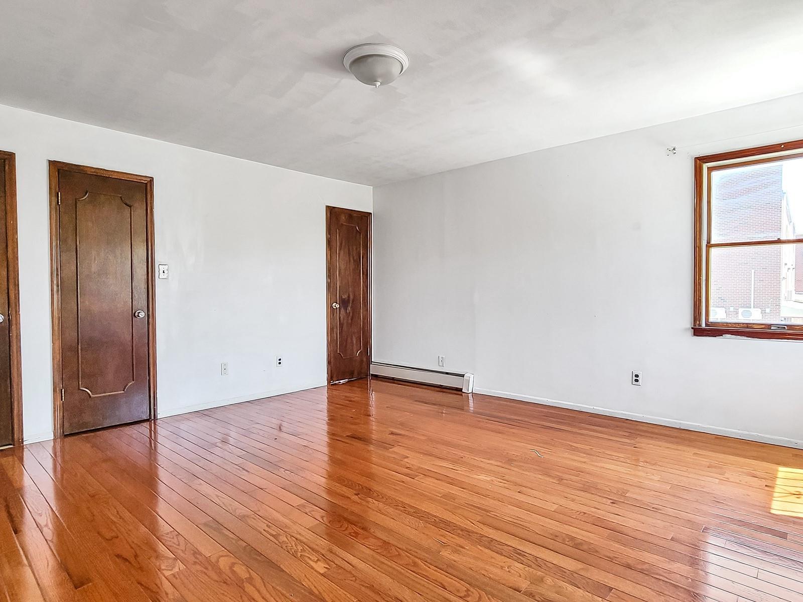 130-18 60th Avenue, Flushing, New York image 15
