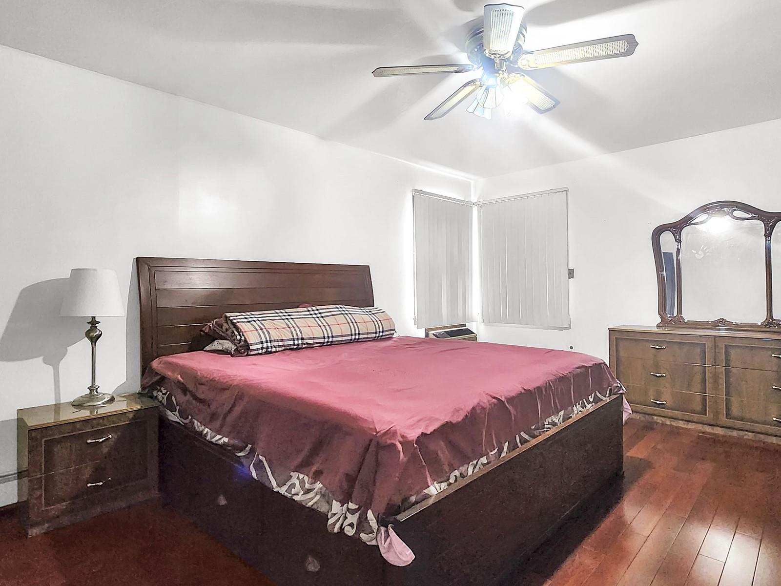130-18 60th Avenue, Flushing, New York image 5