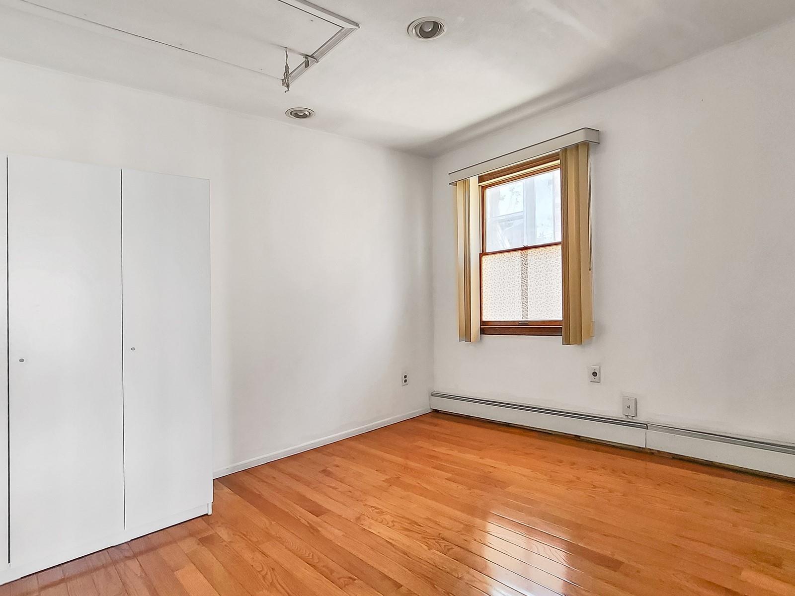 130-18 60th Avenue, Flushing, New York image 19