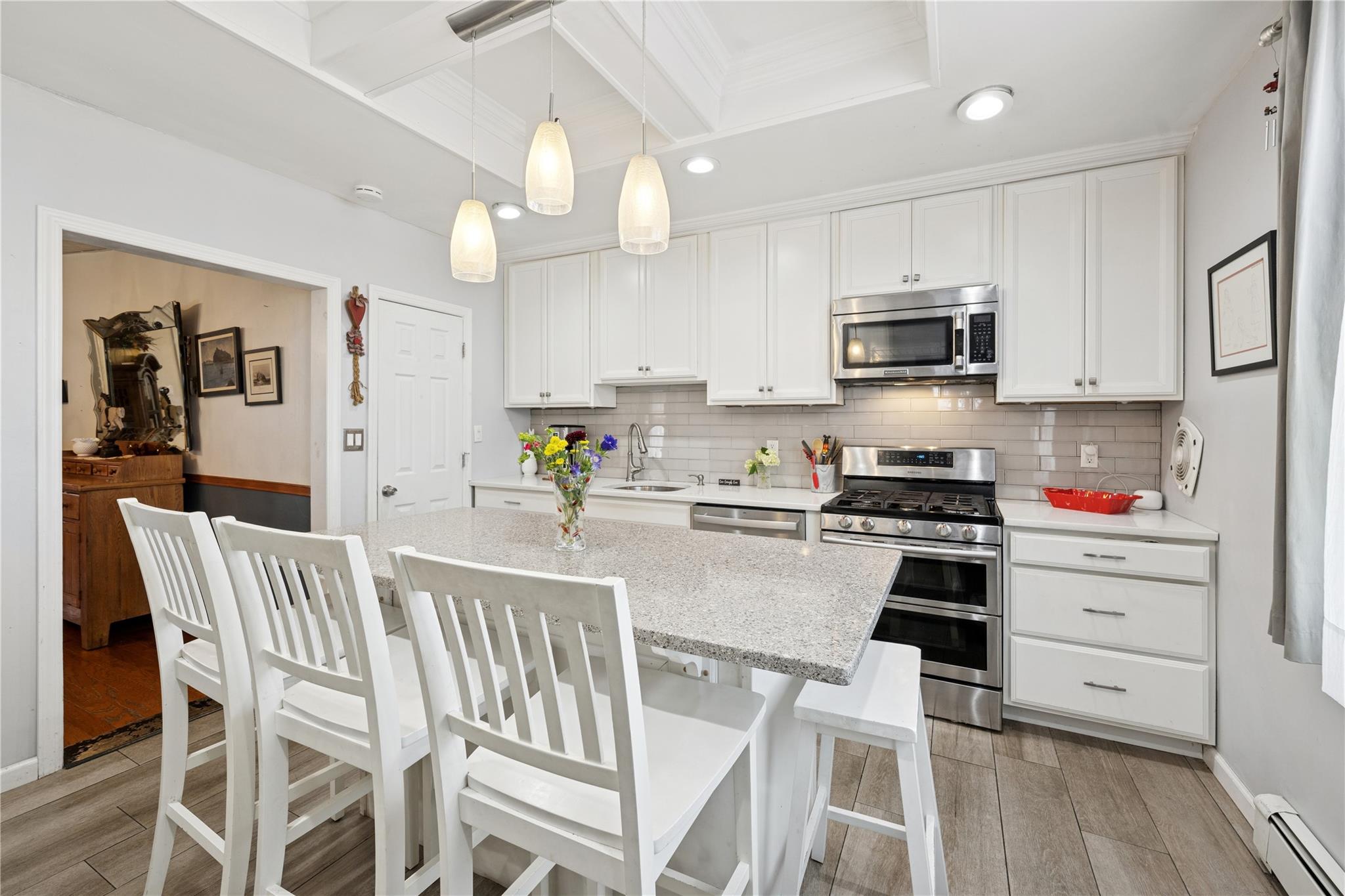 6923 Caldwell Avenue, Maspeth, New York image 23
