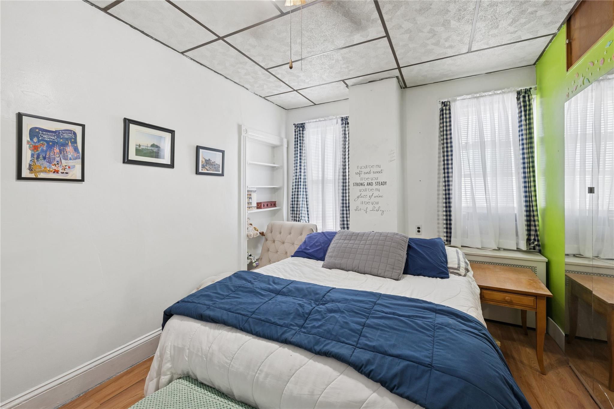 6923 Caldwell Avenue, Maspeth, New York image 25