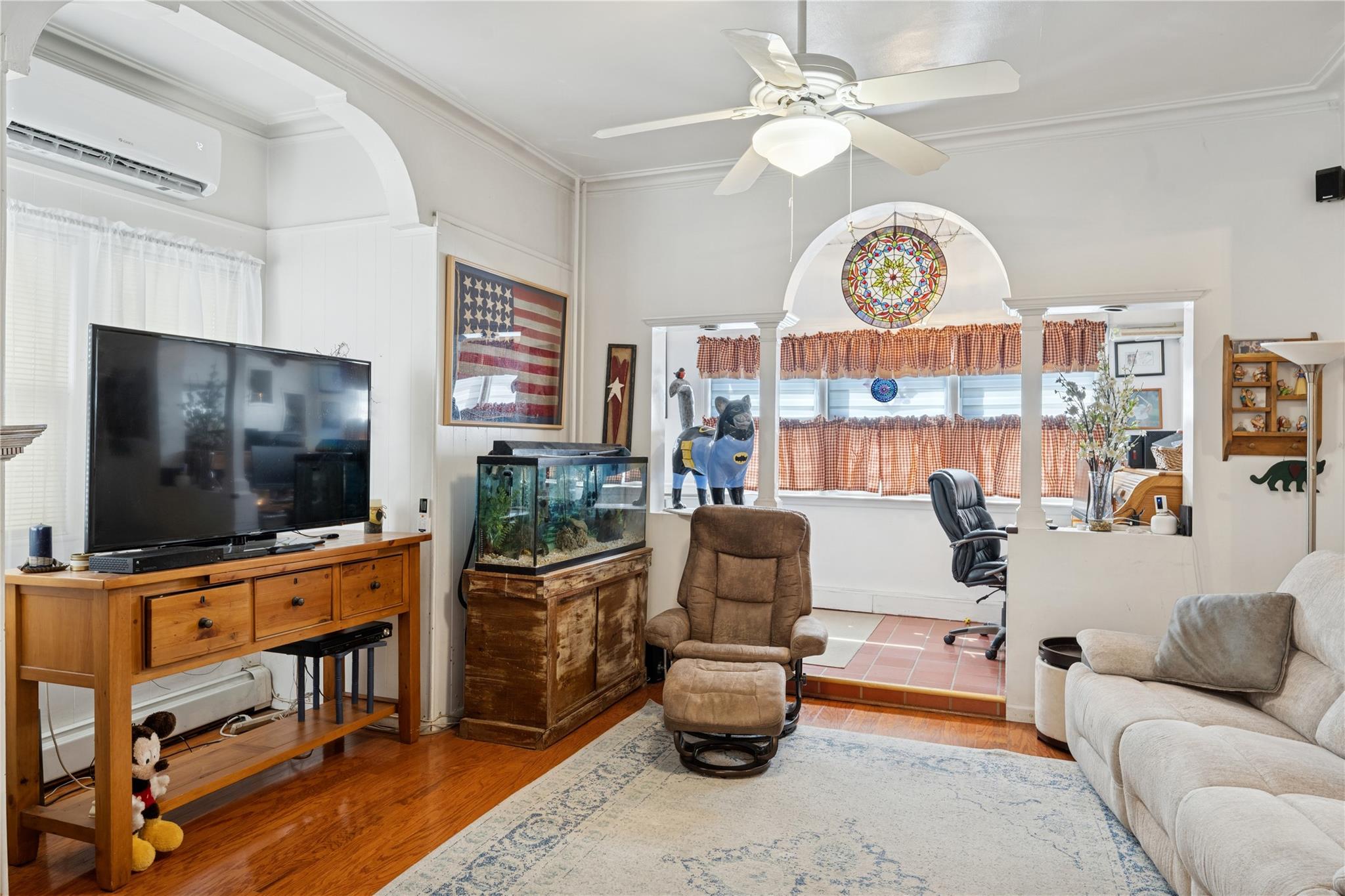 6923 Caldwell Avenue, Maspeth, New York image 11