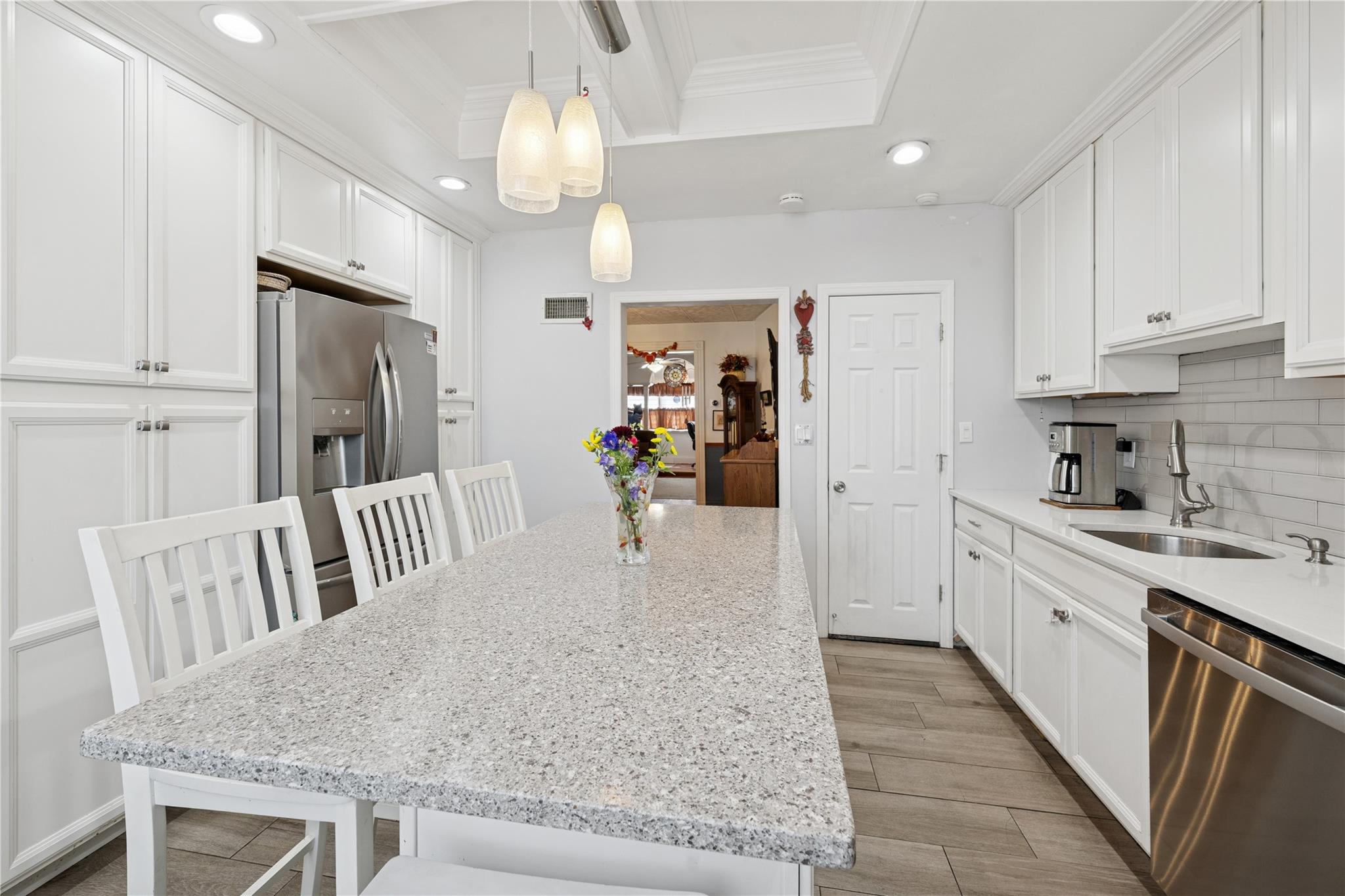 6923 Caldwell Avenue, Maspeth, New York image 22