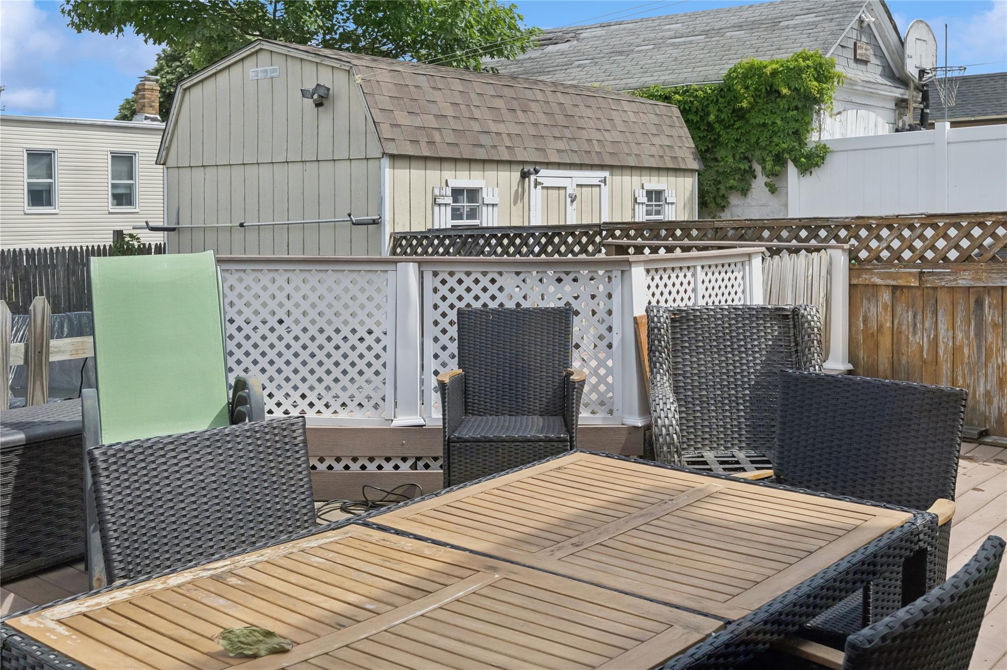 6923 Caldwell Avenue, Maspeth, New York image 33