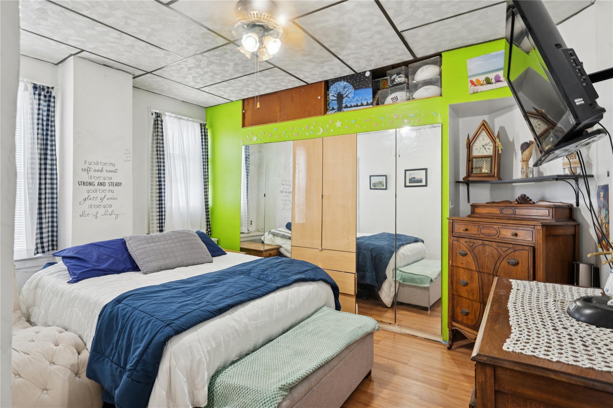 6923 Caldwell Avenue, Maspeth, New York image 24