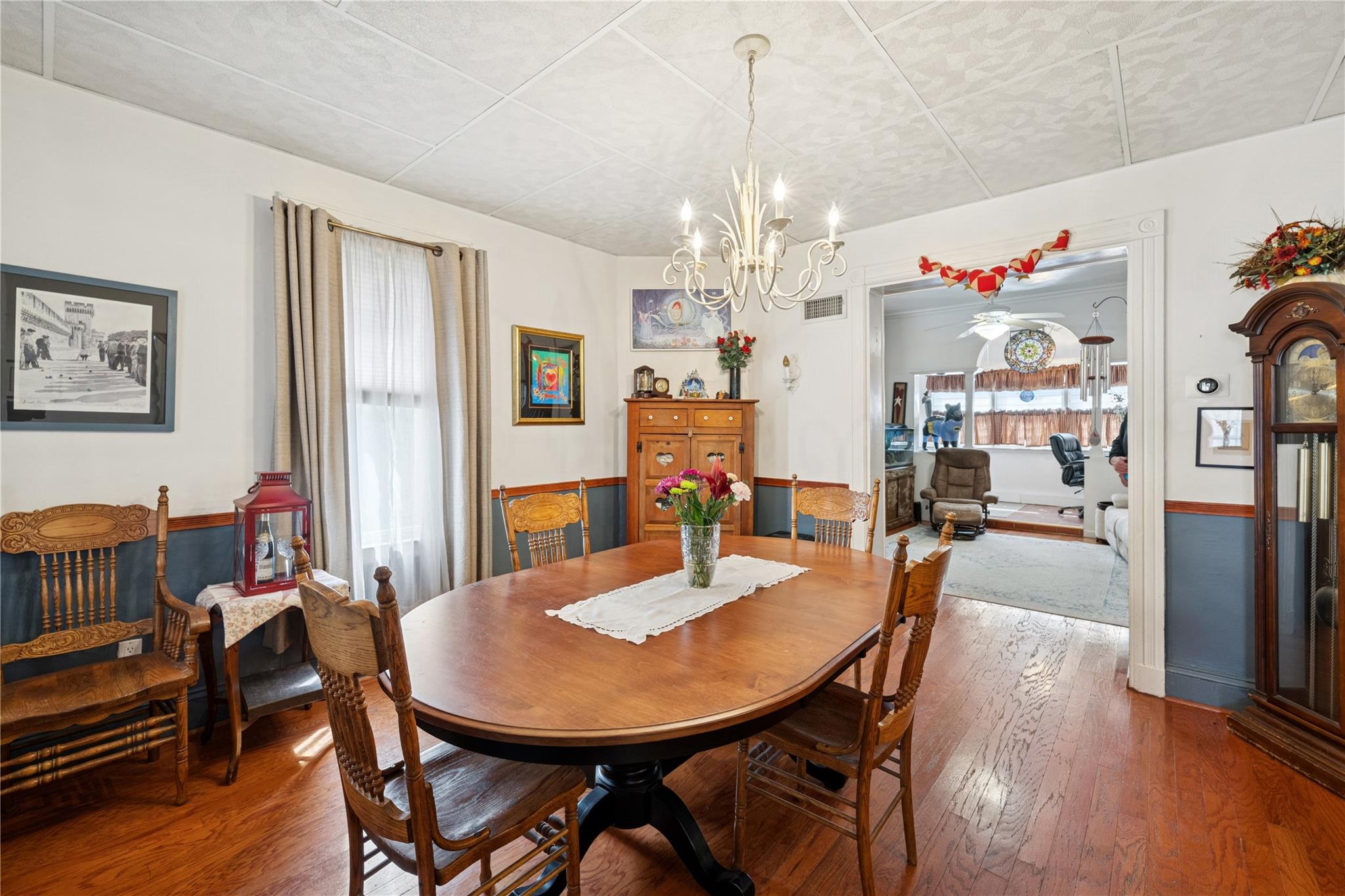 6923 Caldwell Avenue, Maspeth, New York image 16