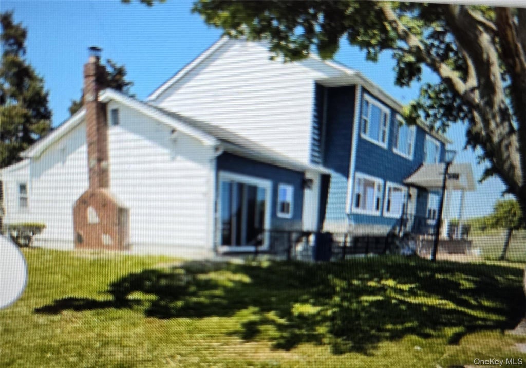 Photo of 476 Riviera Drive, Mastic Beach, NY 11951 (MLS # 1048539)