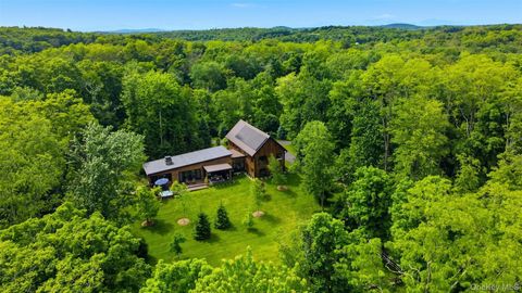 Tiny photo for 44 Woodlands Trail, Clinton Corners, NY 12514 (MLS # 1010034)