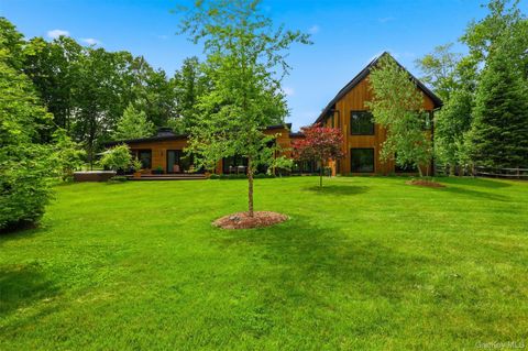 Tiny photo for 44 Woodlands Trail, Clinton Corners, NY 12514 (MLS # 1010034)