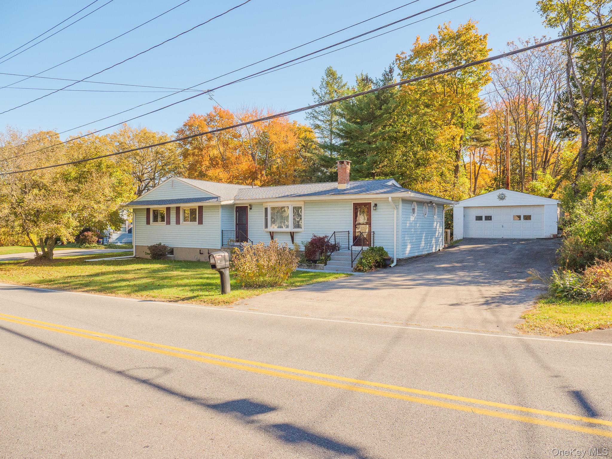 18 E Dorsey Lane